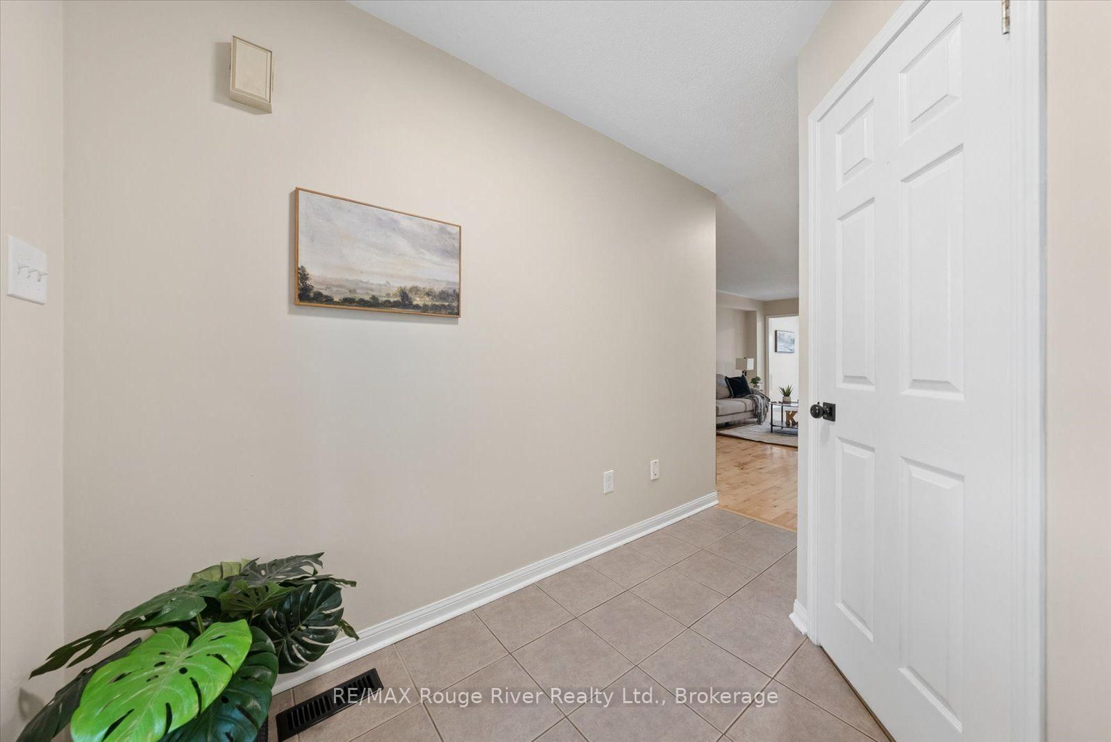 274 Swindells Street • Clarington, ON photo 4