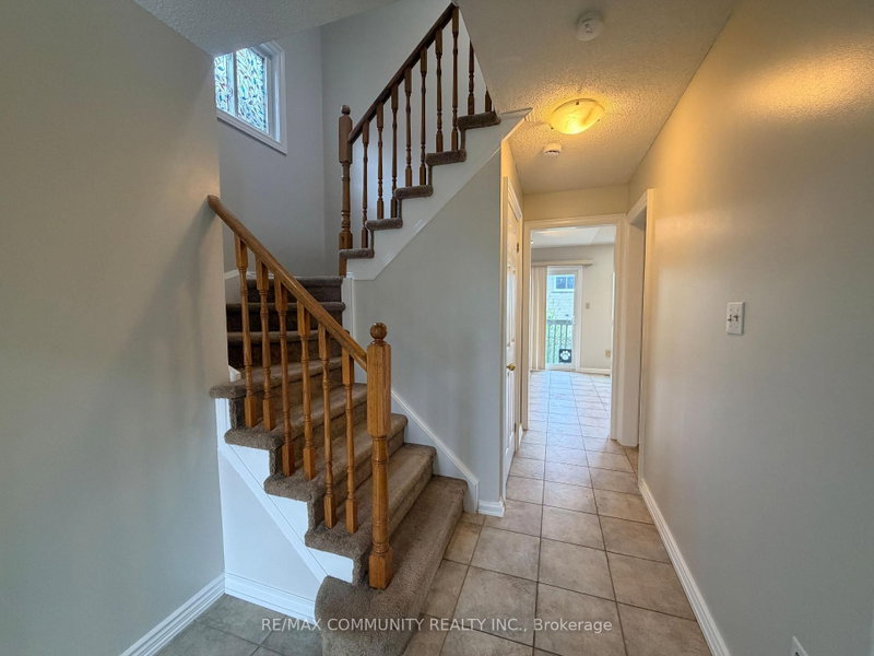 Main - 65 Hewitt Crescent