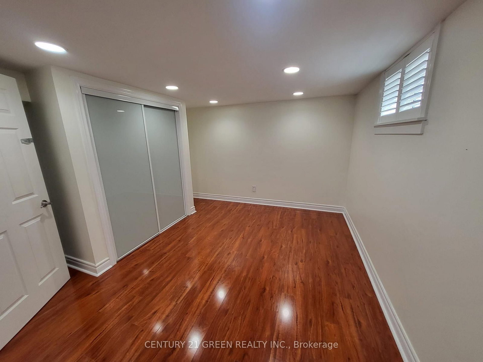BSMT - 37 Ravenview Drive, Toronto 5