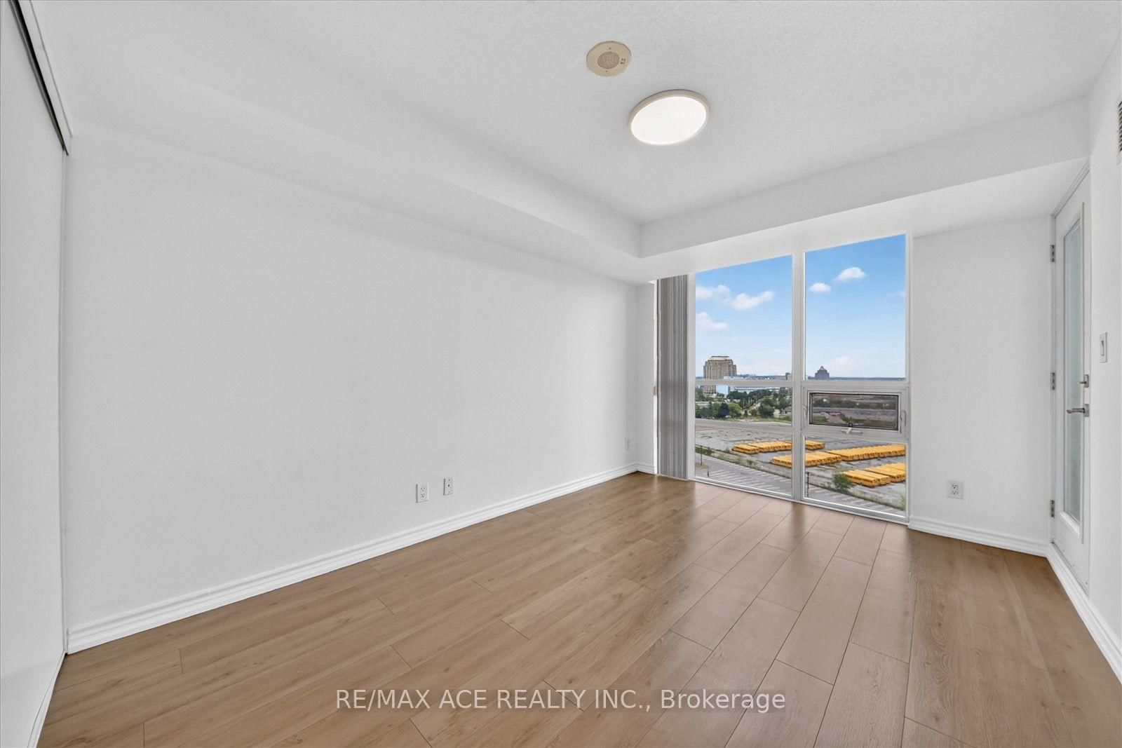88 Grangeway Avenue • #1606 • Toronto, ON photo 23
