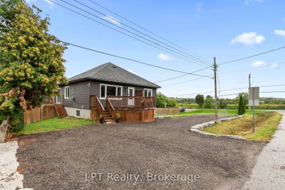 9 Lakeview Avenue • Scugog, ON photo 3