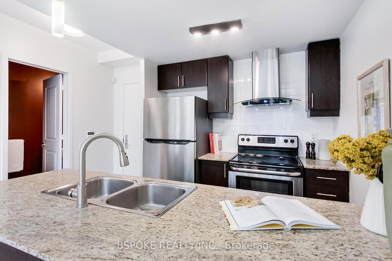 186 Borough Drive • Toronto, ON photo 15