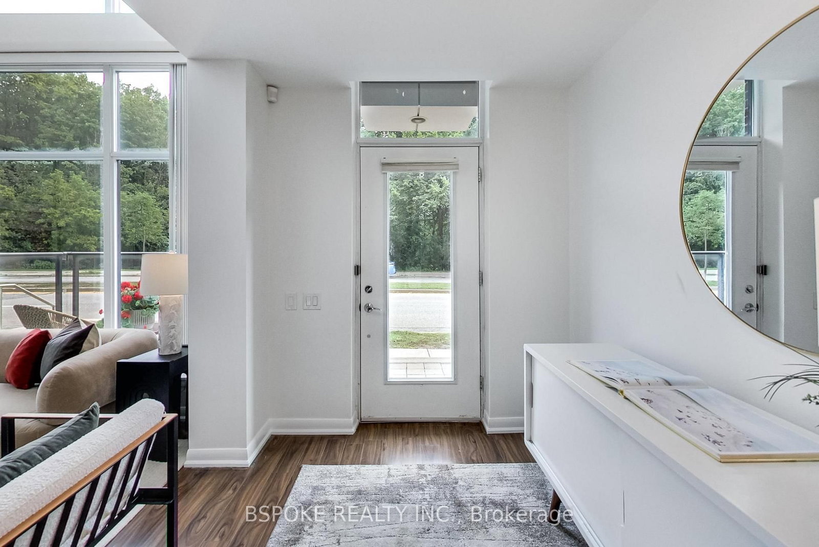 186 Borough Drive • Toronto, ON photo 2