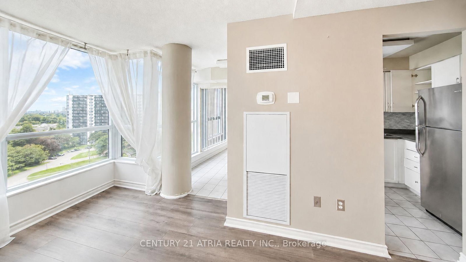 3233 Eglinton Avenue E • #1213 • Toronto, ON photo 3