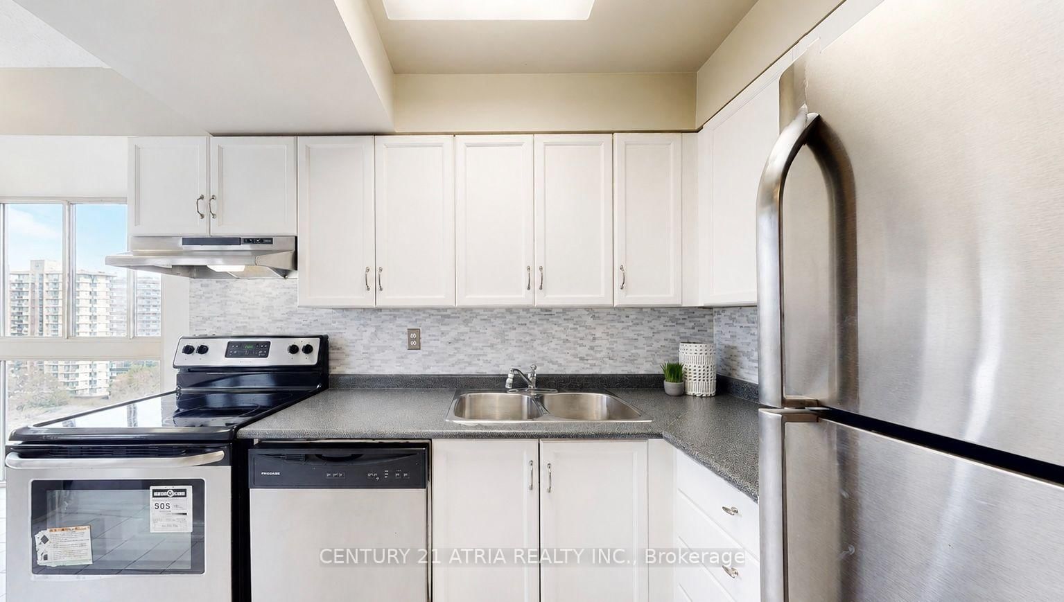3233 Eglinton Avenue E • #1213 • Toronto, ON photo 4