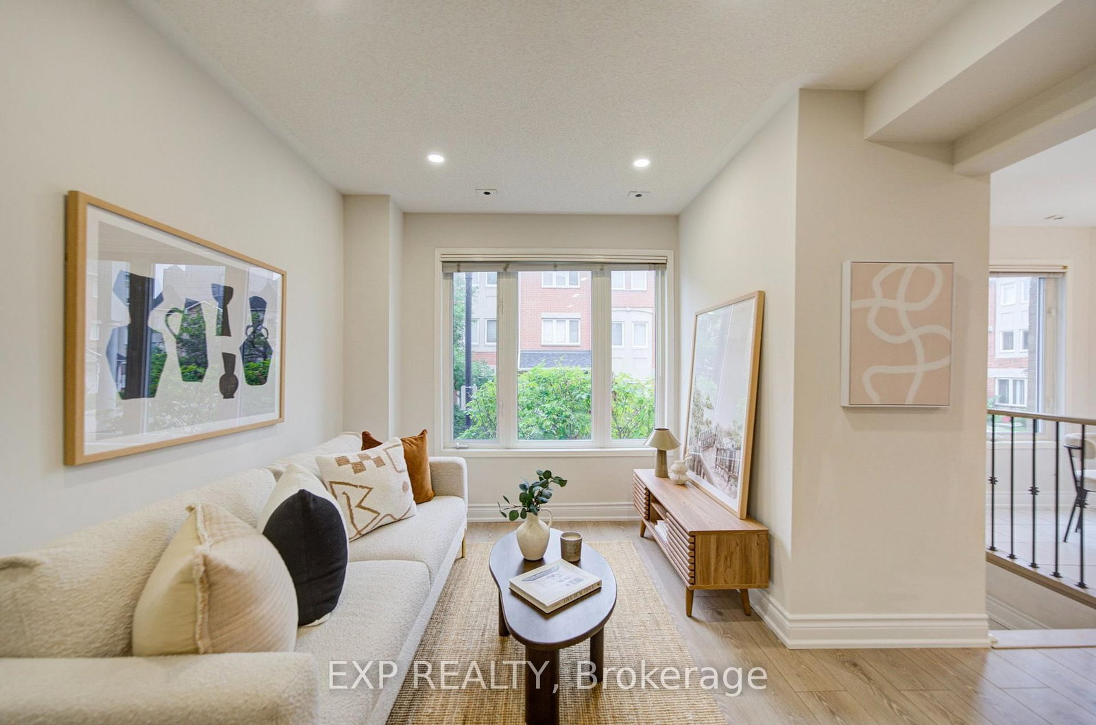 19 Rosebank Drive • #602 • Toronto, ON photo 2