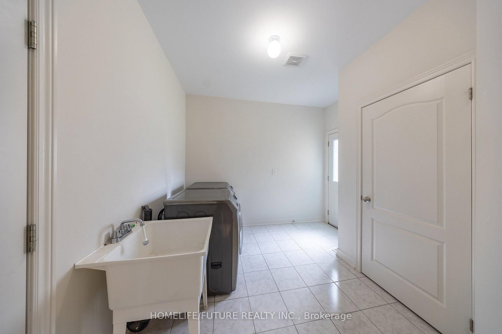1980 Kurelo Drive • Oshawa, ON photo 26