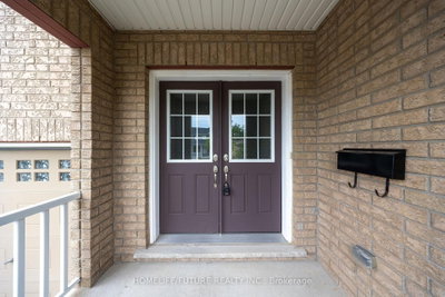 1980 Kurelo Drive • Oshawa, ON photo 9