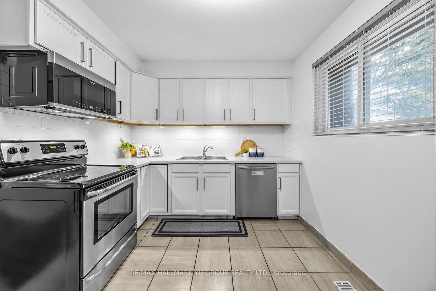 1945 Denmar Road • #43 • Pickering, ON photo 8