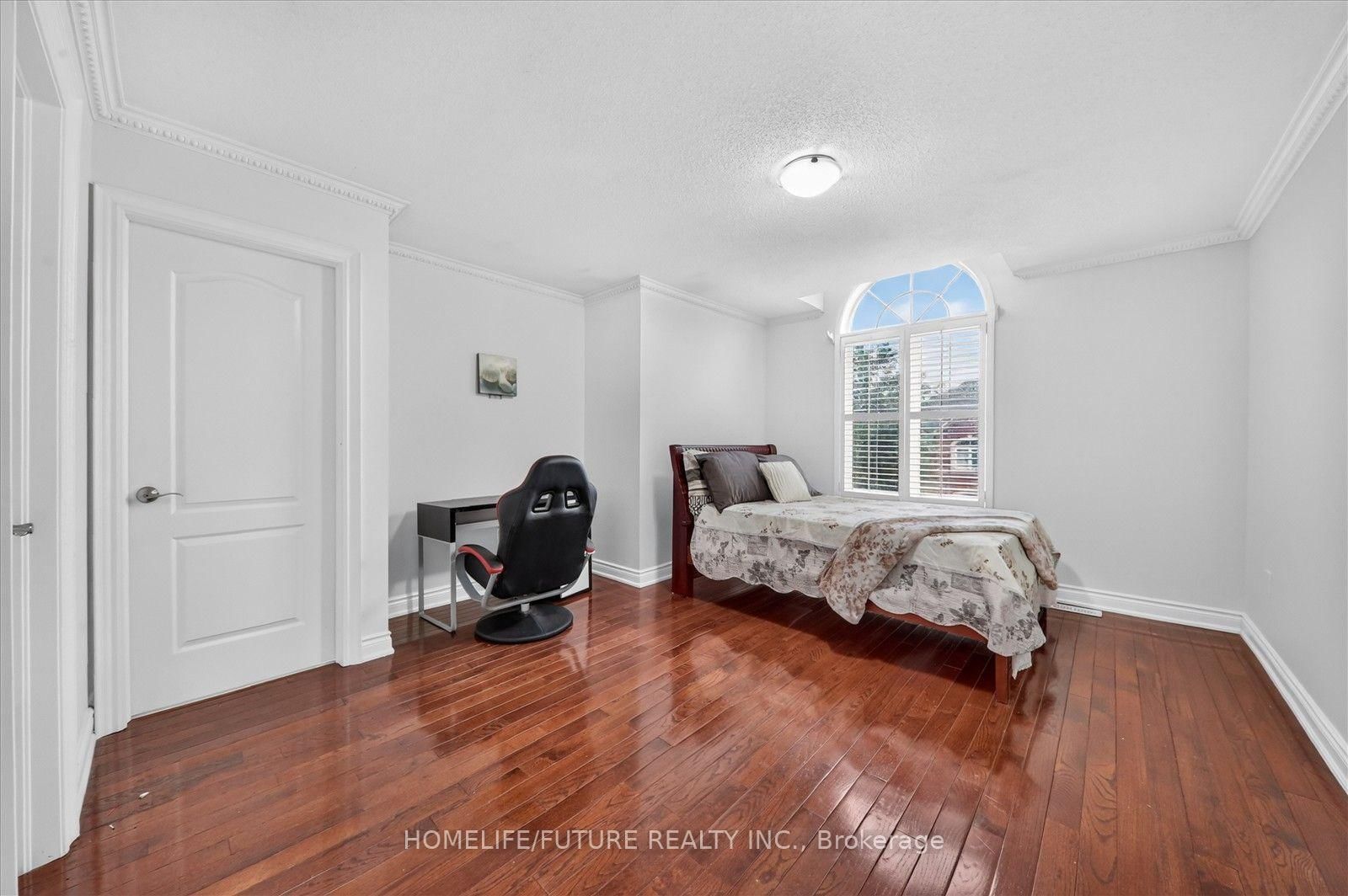 6 Dolby Crescent • Ajax, ON photo 26
