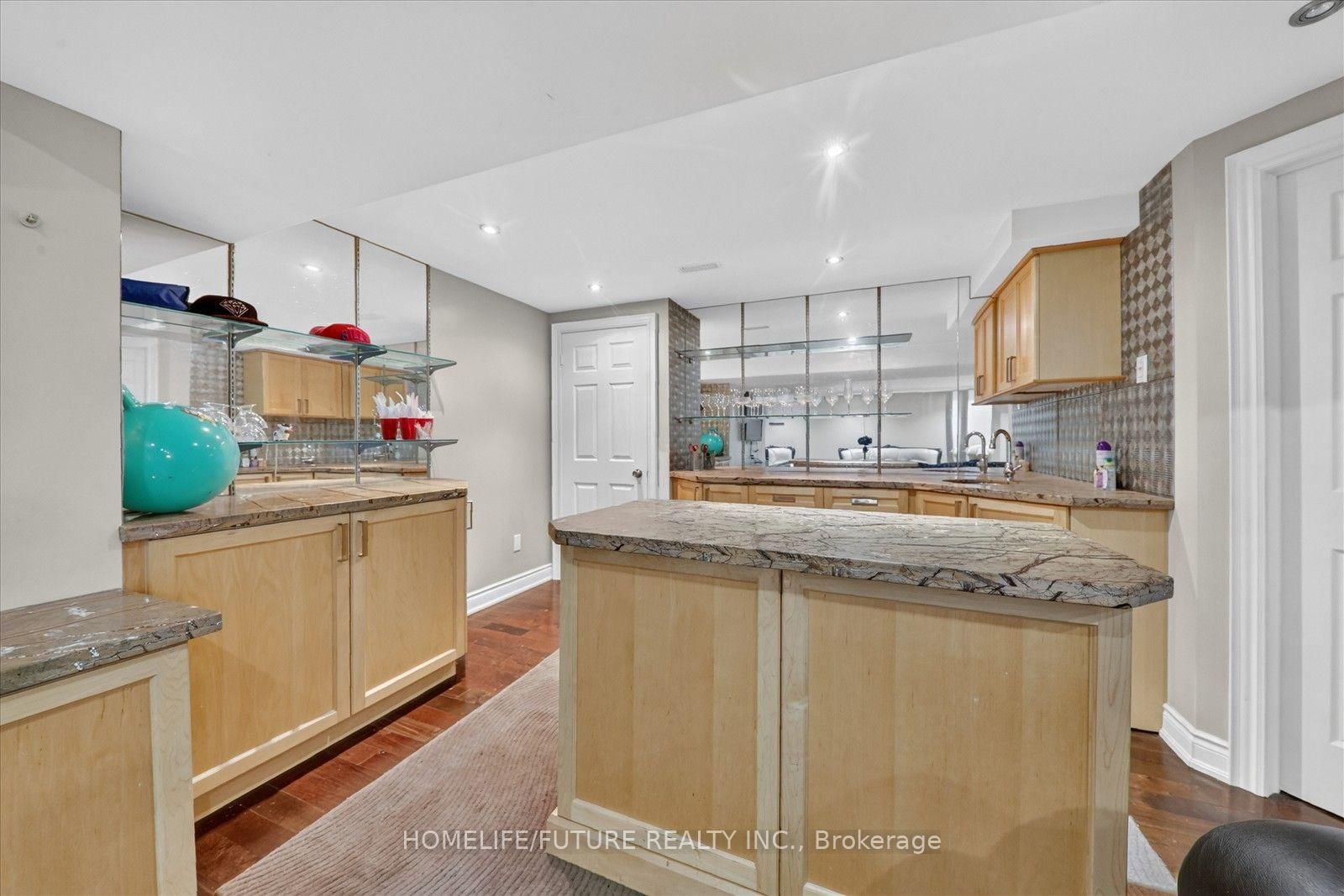 6 Dolby Crescent • Ajax, ON photo 38