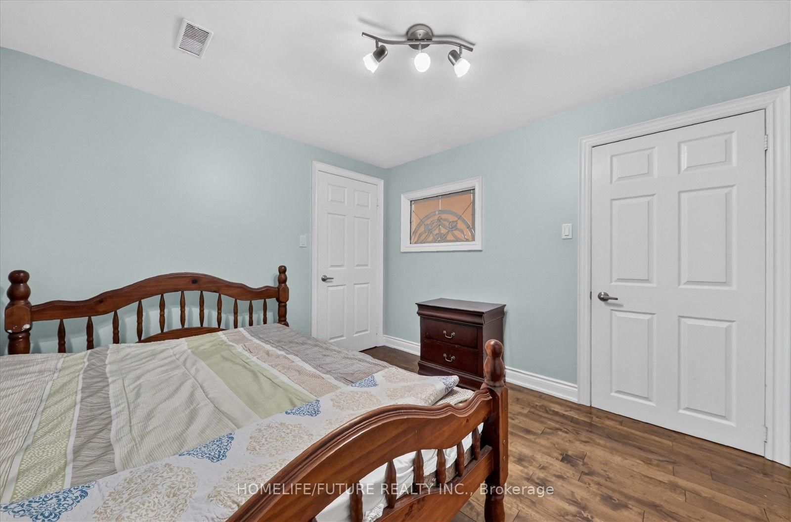 6 Dolby Crescent • Ajax, ON photo 47