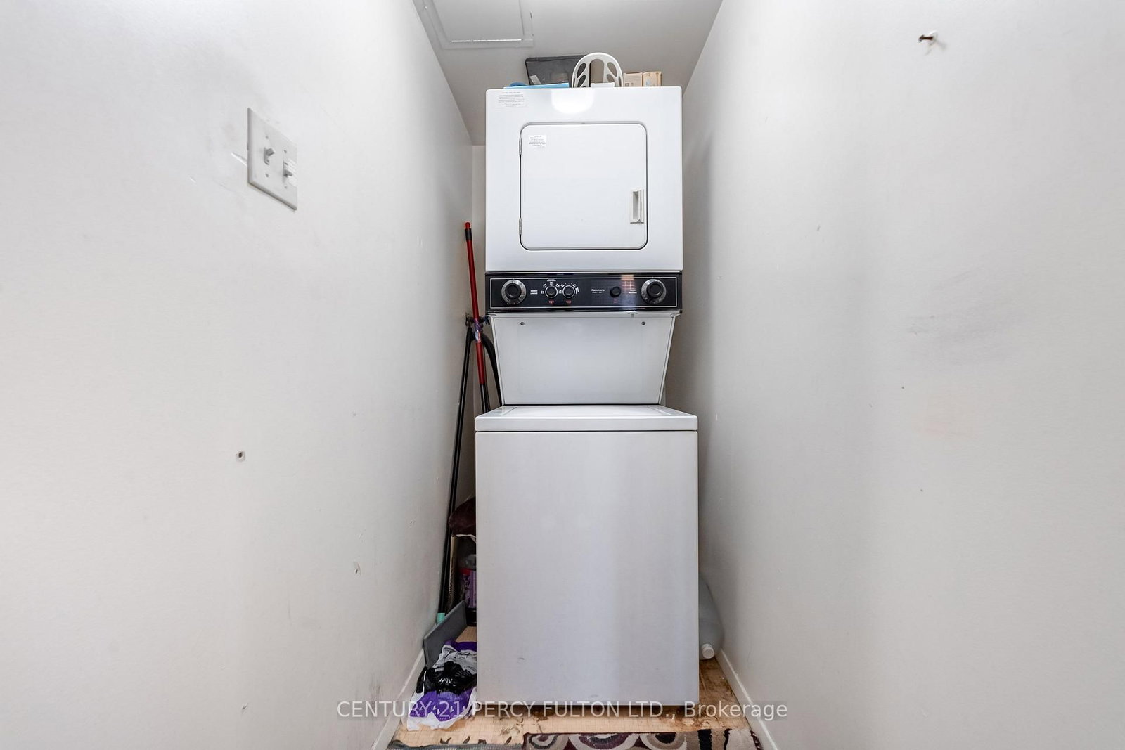 30 Thunder Grove • #1008 • Toronto, ON photo 24