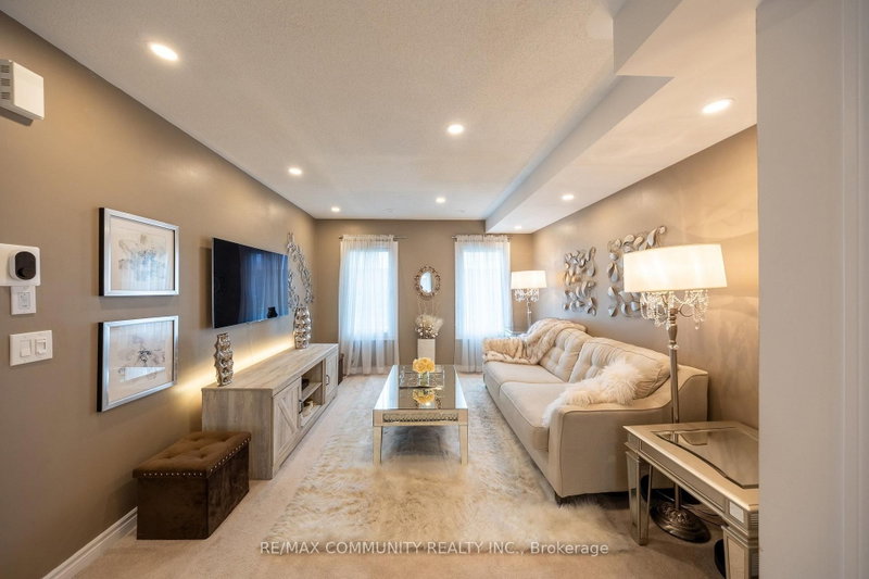 128 - 2500 Hill Rise Court