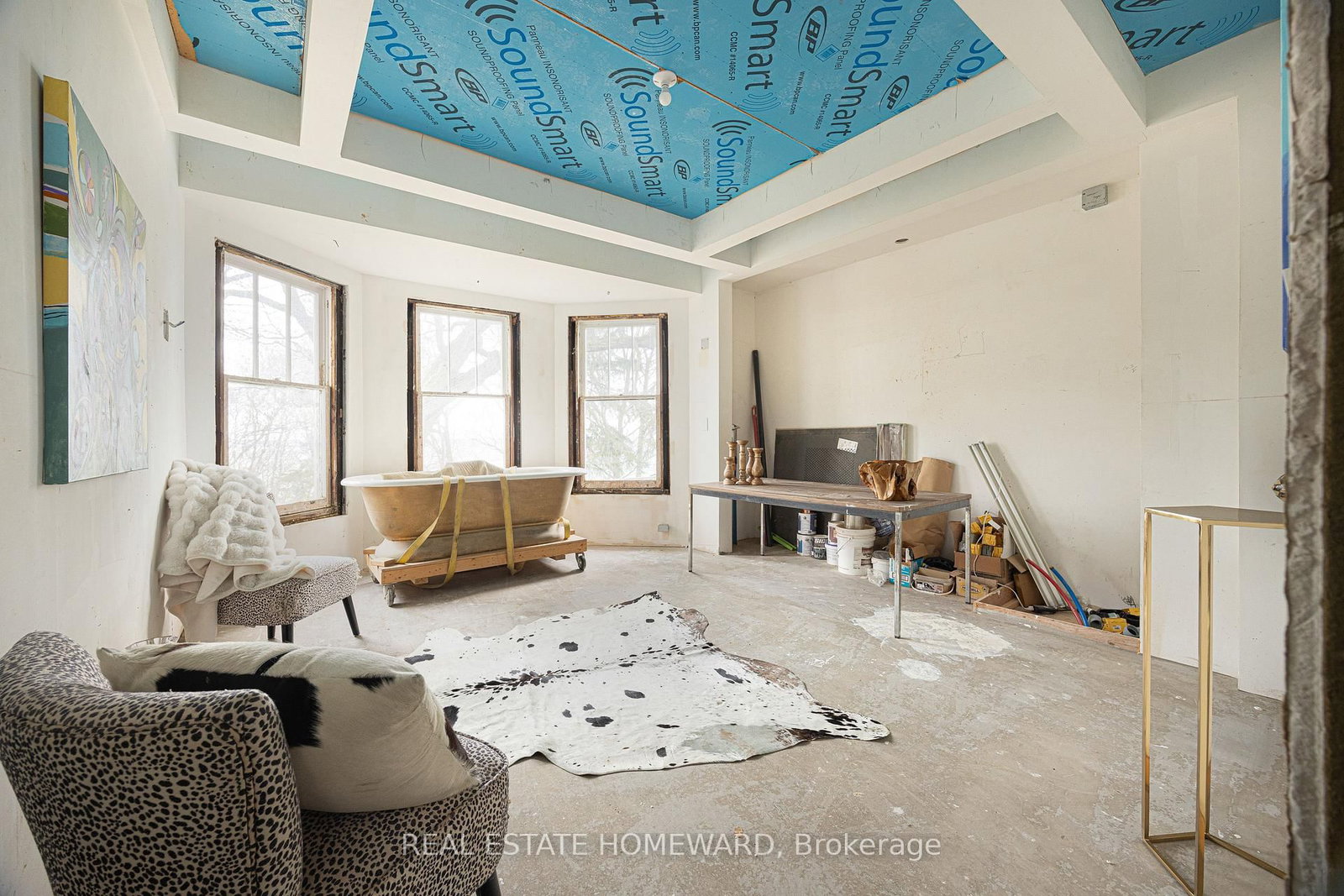 3025 Queen Street E • Toronto, ON photo 14