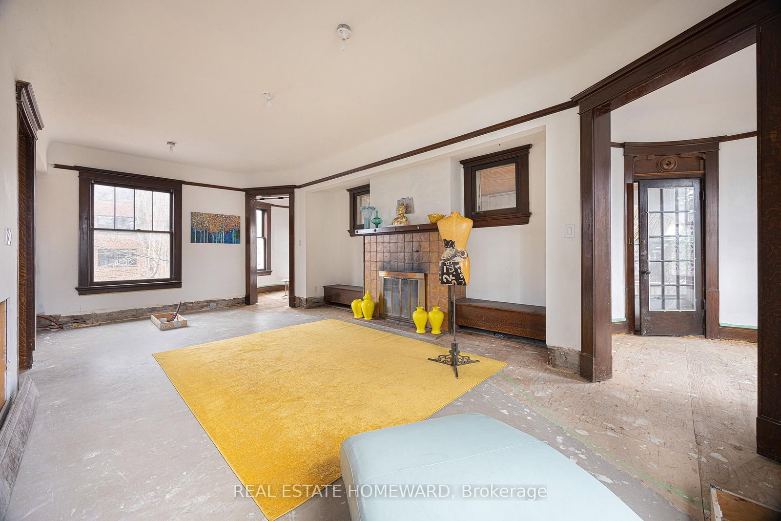3025 Queen Street E • Toronto, ON photo 15