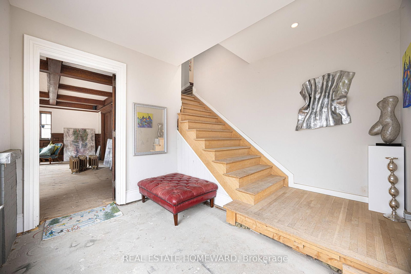 3025 Queen Street E • Toronto, ON photo 27