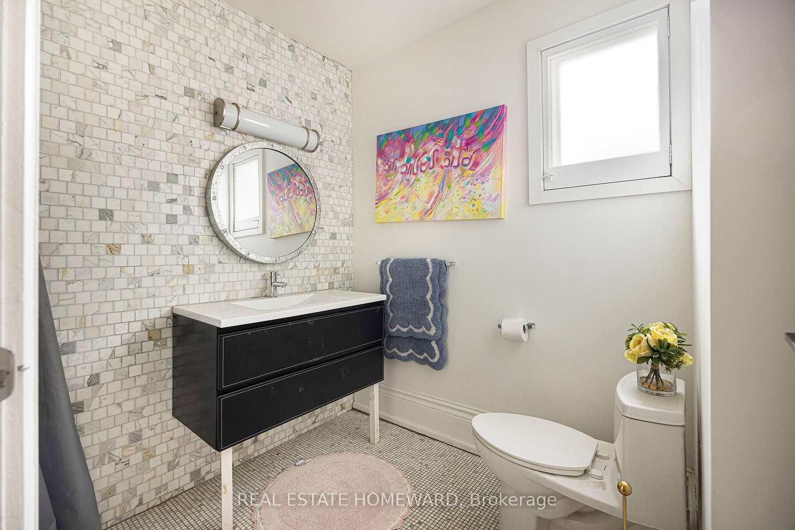 3025 Queen Street E • Toronto, ON photo 7
