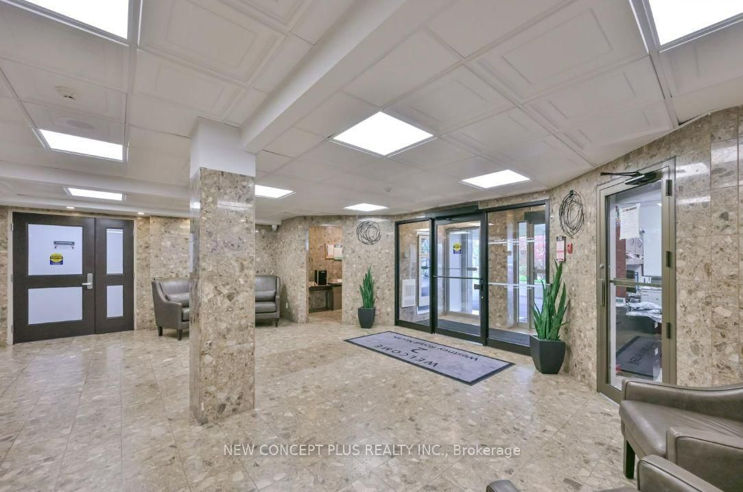 2 Westney Ajax,ON L1T 3H3 — Photo 6