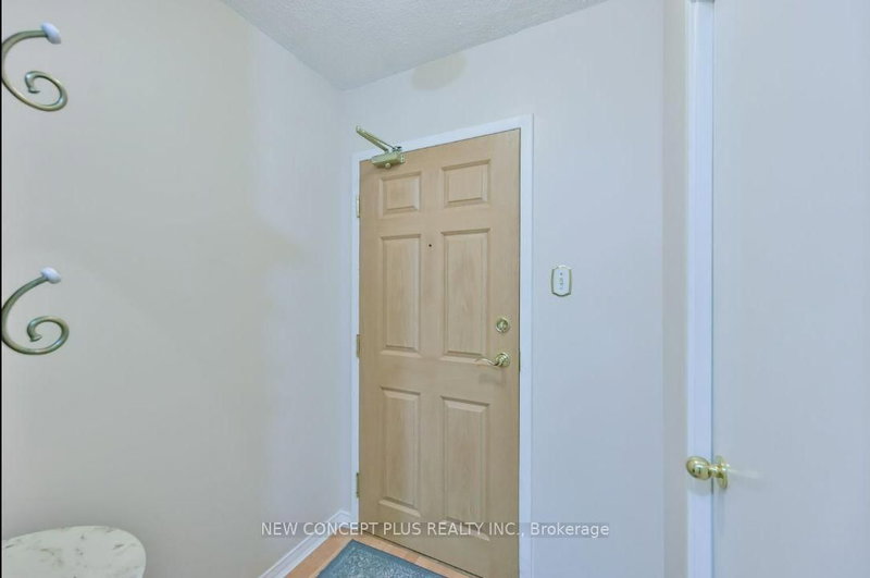 2 Westney Ajax,ON L1T 3H3 — Photo 9