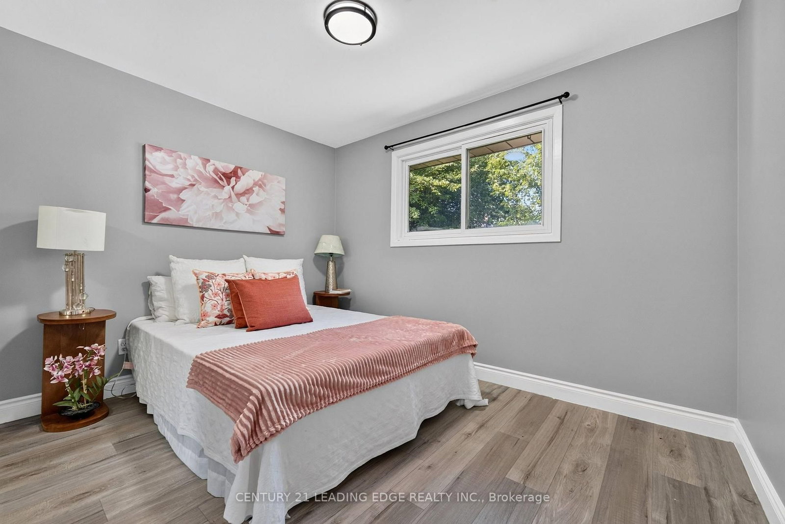 382 Fairlawn Street • Oshawa, ON photo 22