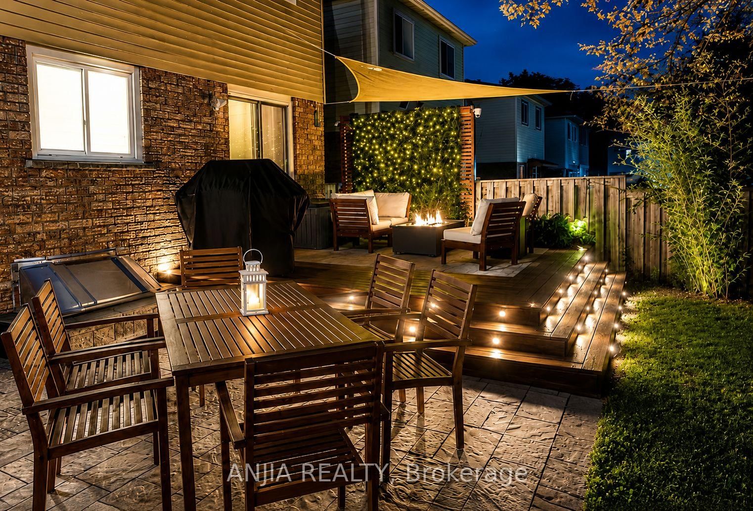 8 Maresfield Drive • Toronto, ON photo 37