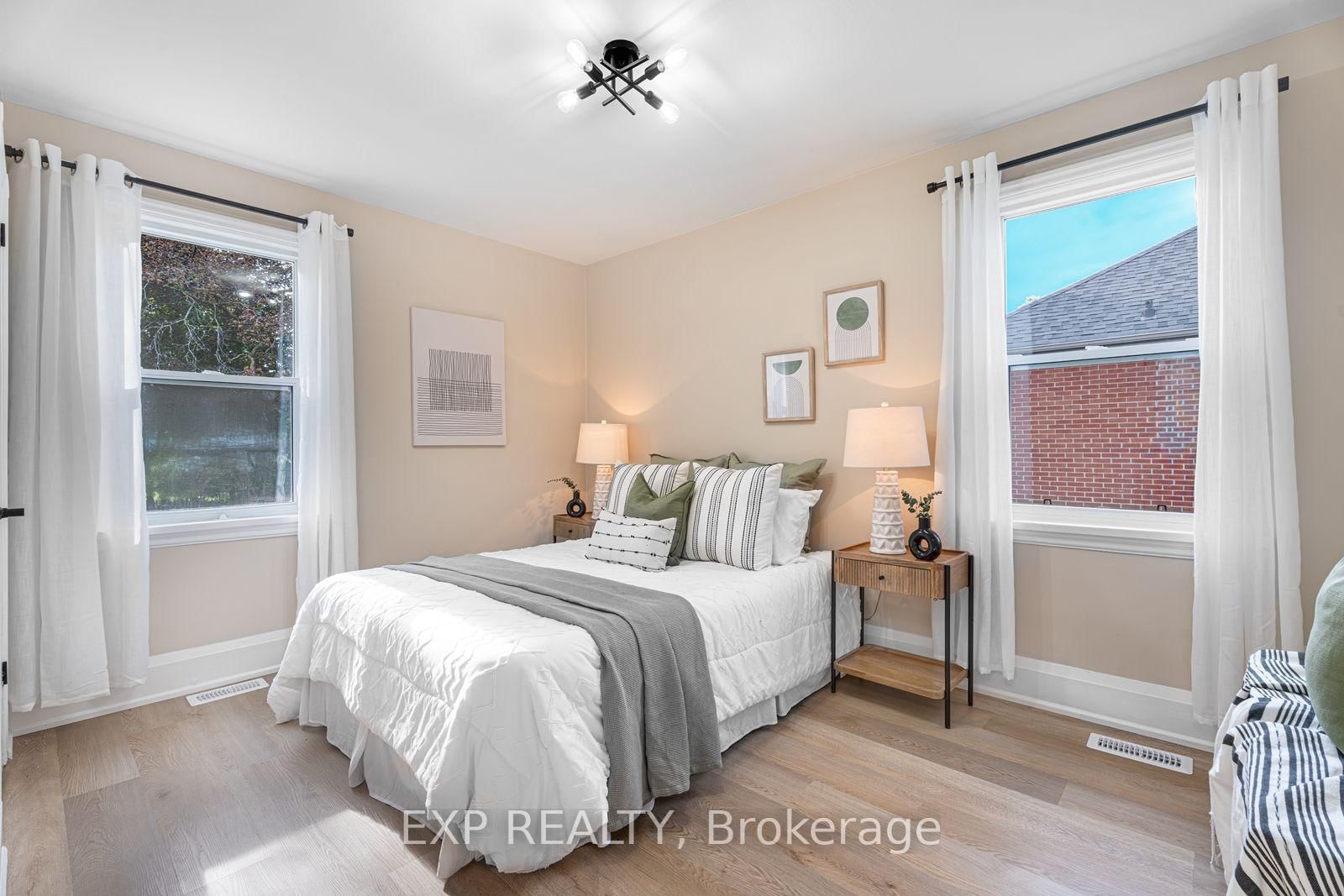 858 Grierson Street • Oshawa, ON photo 17