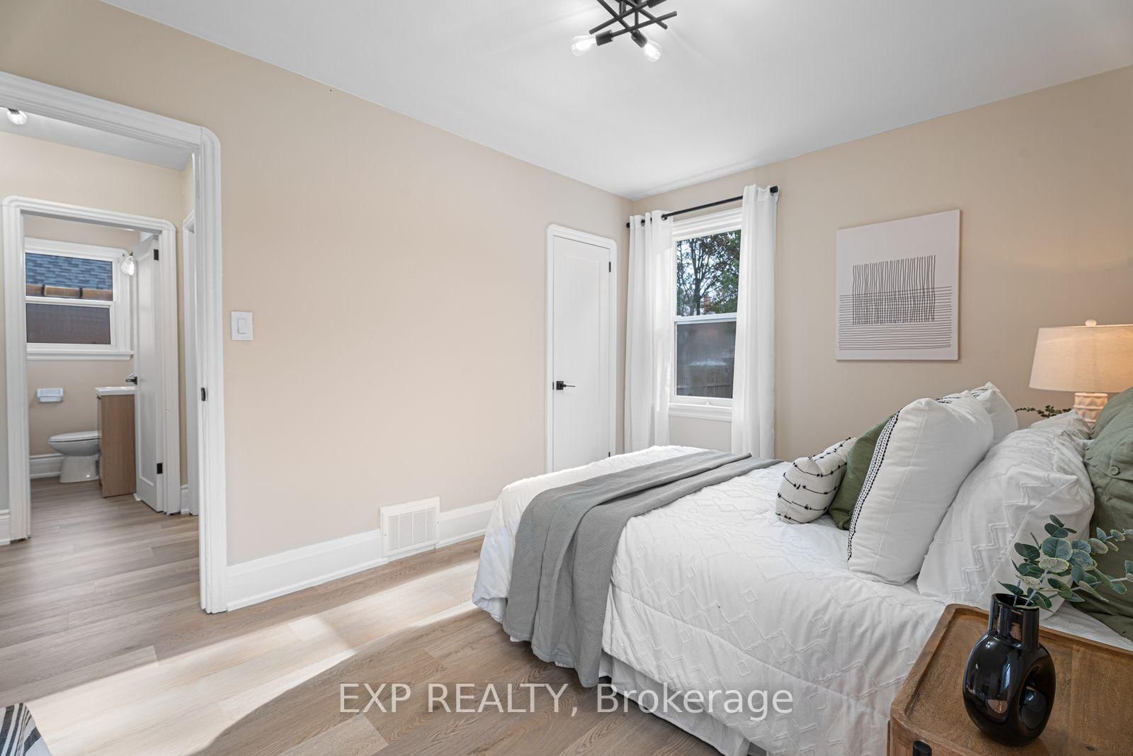 858 Grierson Street • Oshawa, ON photo 18