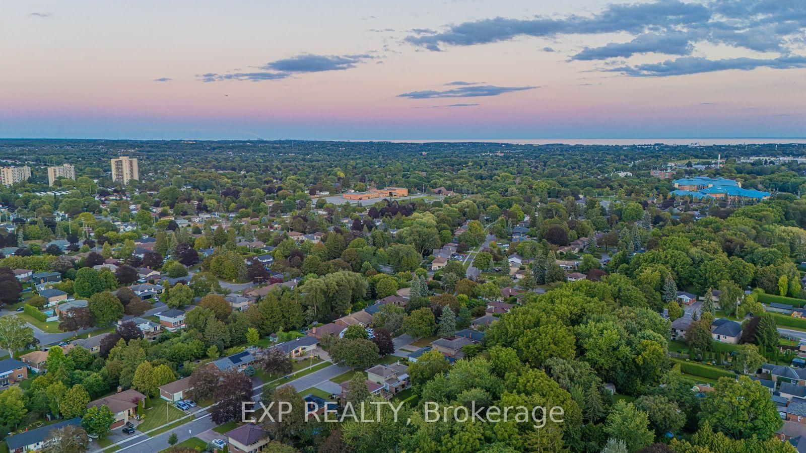 858 Grierson Street • Oshawa, ON photo 40