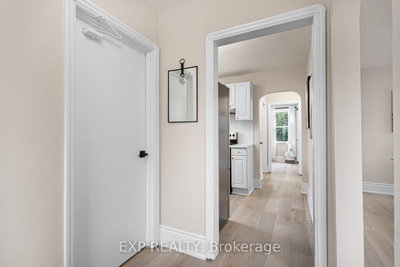 858 Grierson Street • Oshawa, ON photo 5