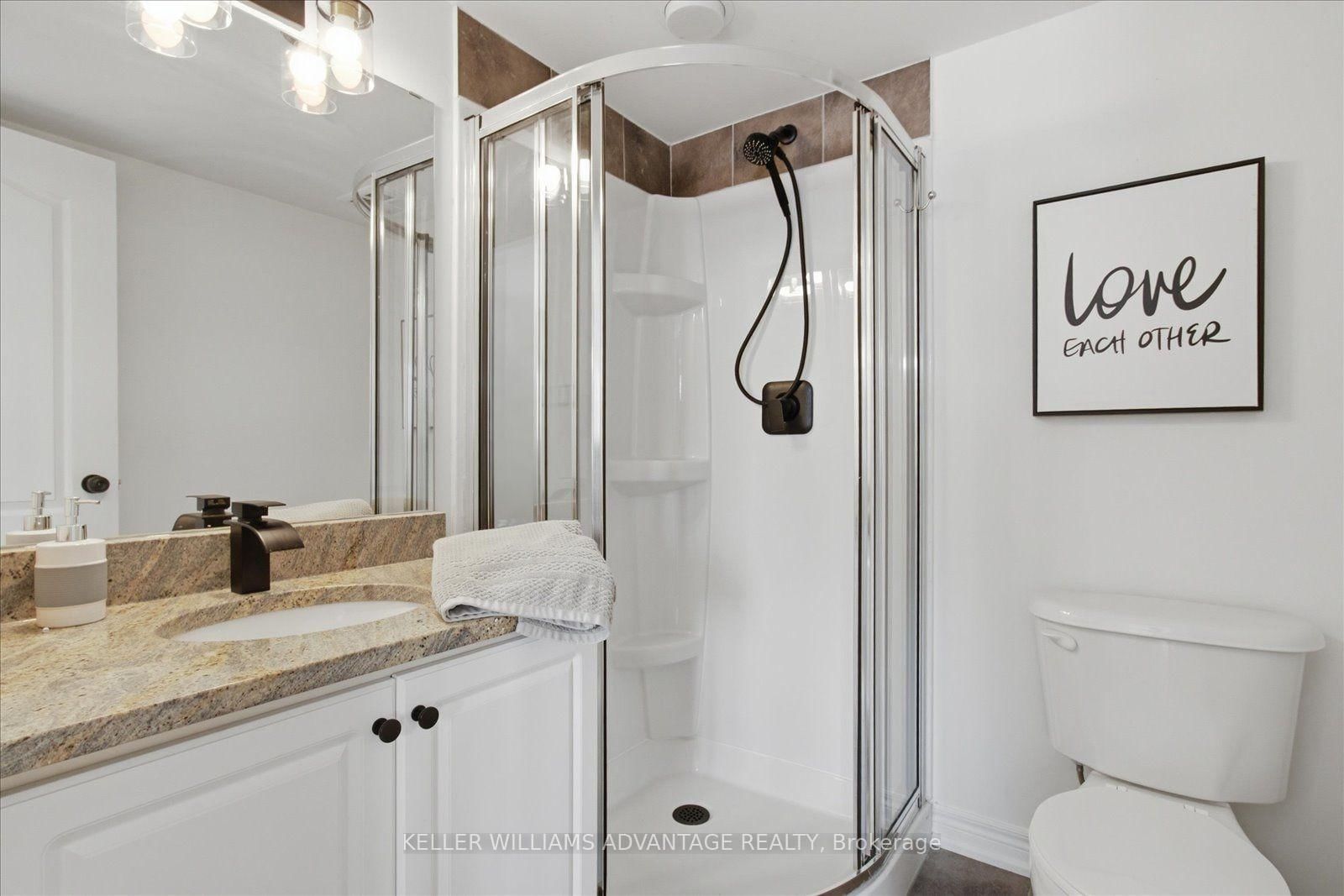 78 Woodbine Avenue • Toronto, ON photo 23