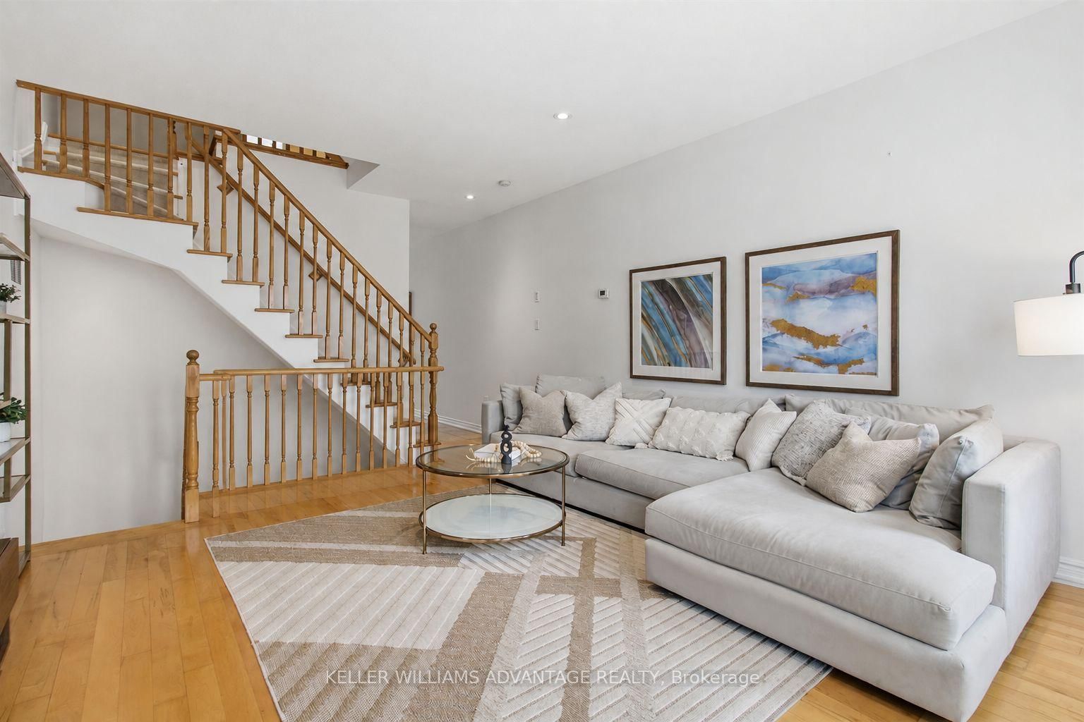 78 Woodbine Avenue • Toronto, ON photo 8