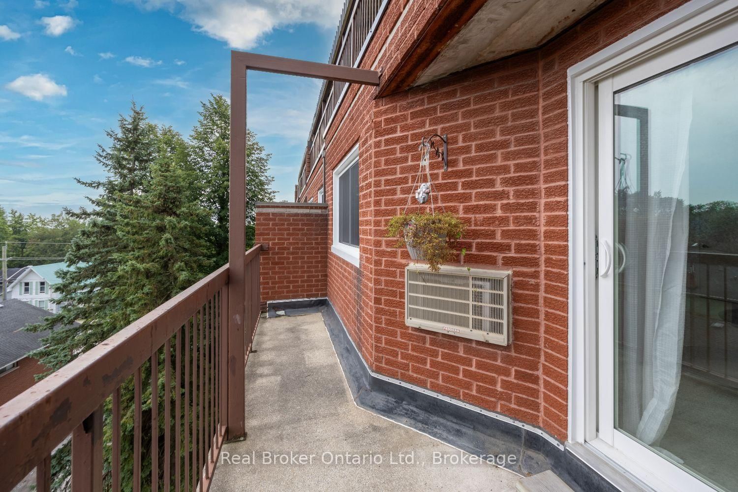 144 Queen Street • #504 • Clarington, ON photo 16