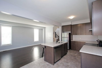 30 Moses Crescent • Clarington, ON photo 8