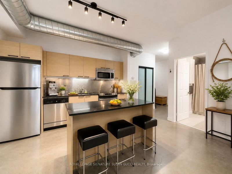 610 - 625 Queen Street E