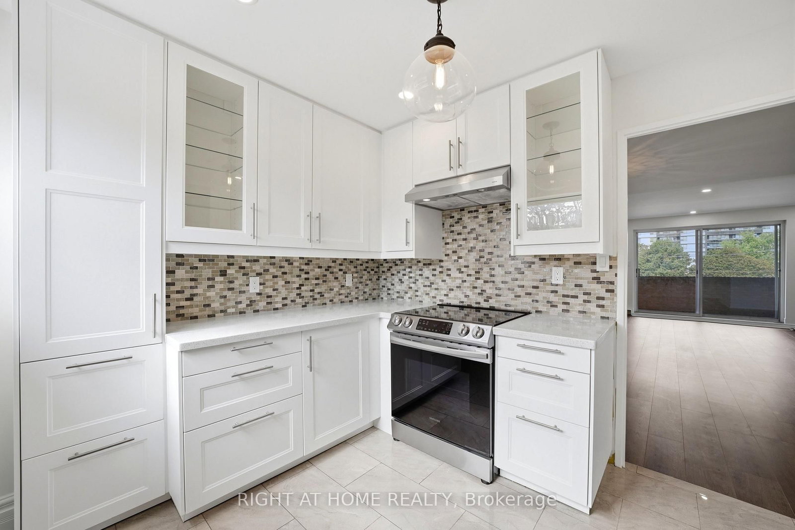 91 Muir Drive • #66 • Toronto, ON photo 21