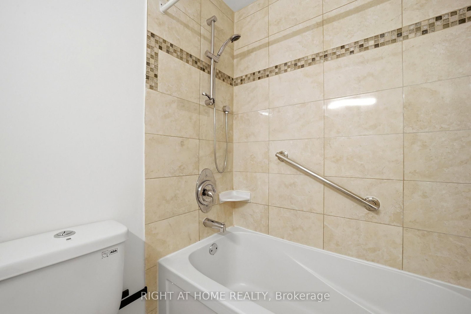 91 Muir Drive • #66 • Toronto, ON photo 25