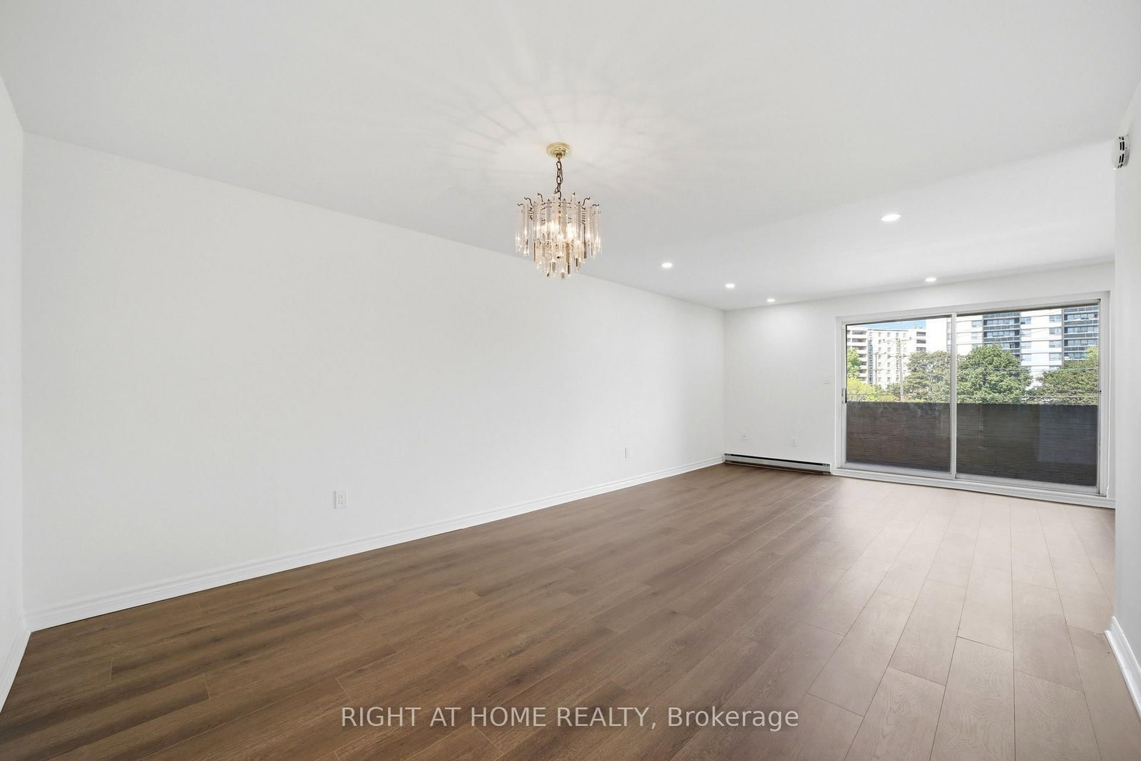 91 Muir Drive • #66 • Toronto, ON photo 8
