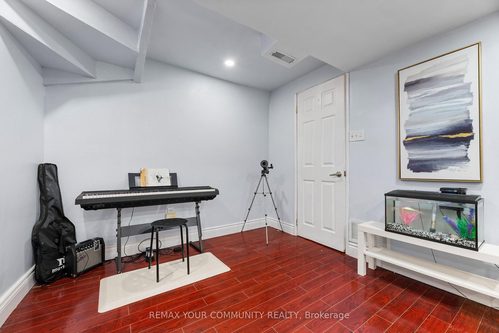 16 Smales Drive • Ajax, ON photo 22