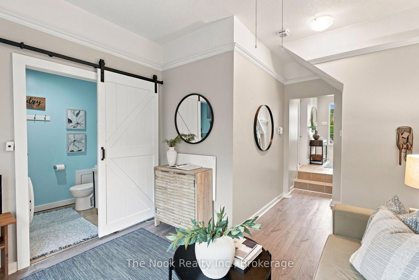 27 The Bridle Path • Clarington, ON photo 11