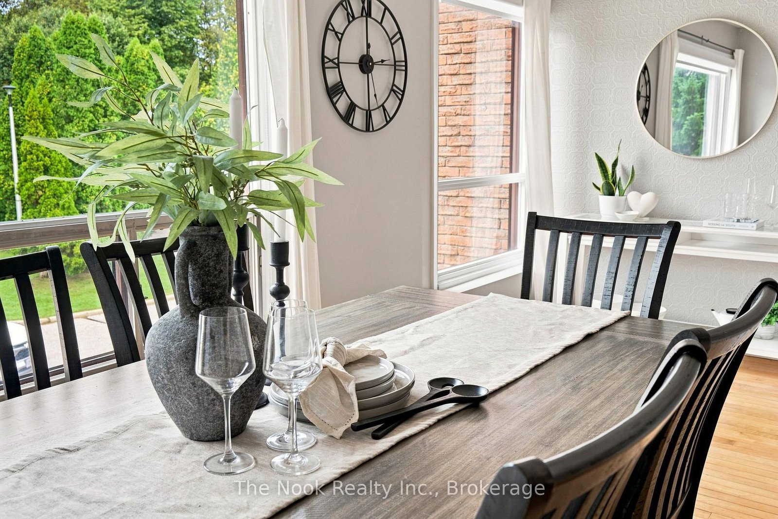 27 The Bridle Path • Clarington, ON photo 31