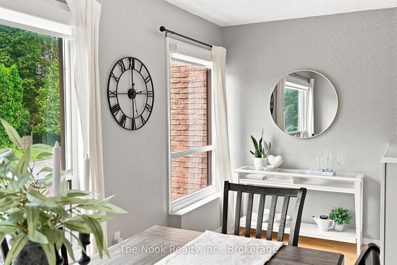 27 The Bridle Path • Clarington, ON photo 32