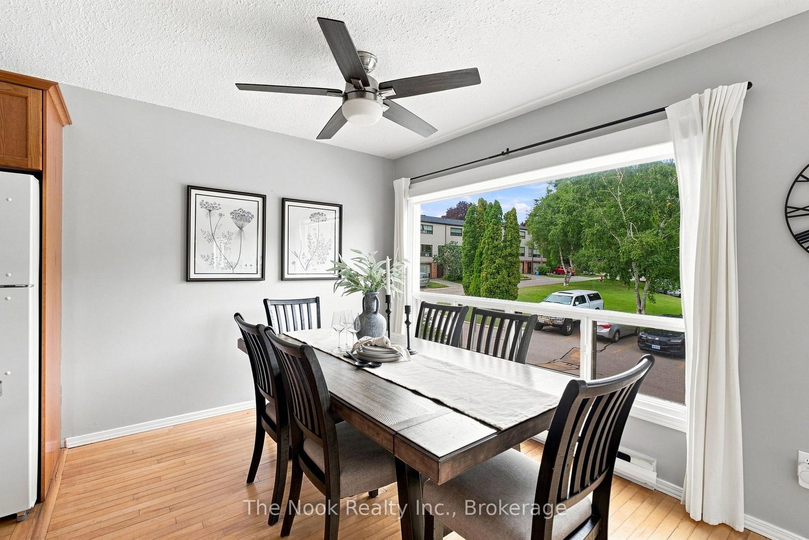 27 The Bridle Path • Clarington, ON photo 36