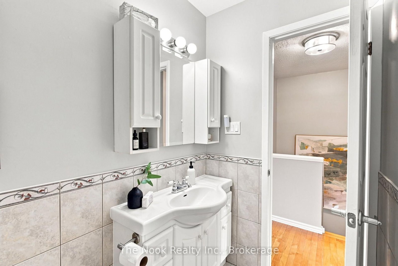 27 The Bridle Path • Clarington, ON photo 43