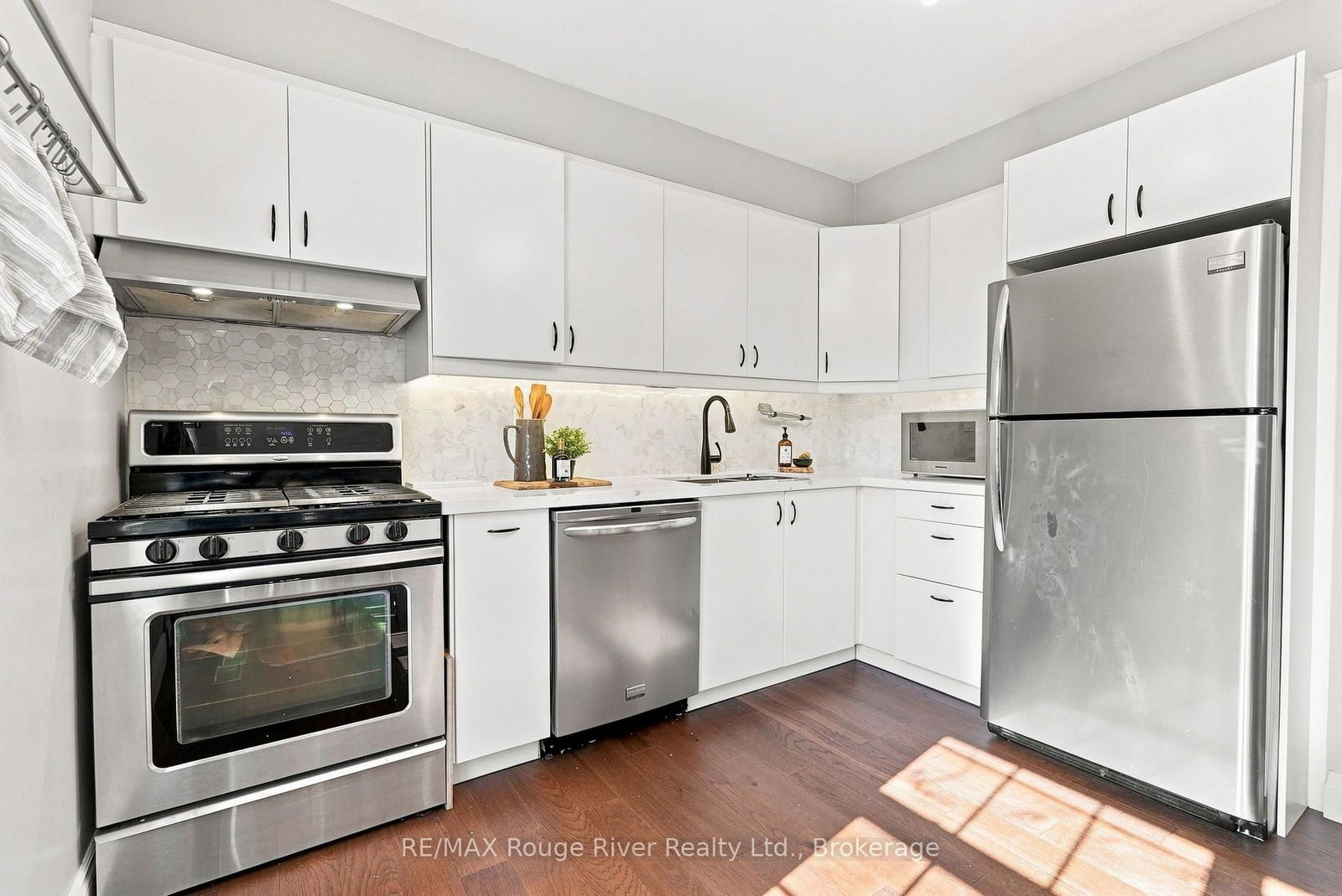 117 Pine Hills Road • Whitby, ON photo 12
