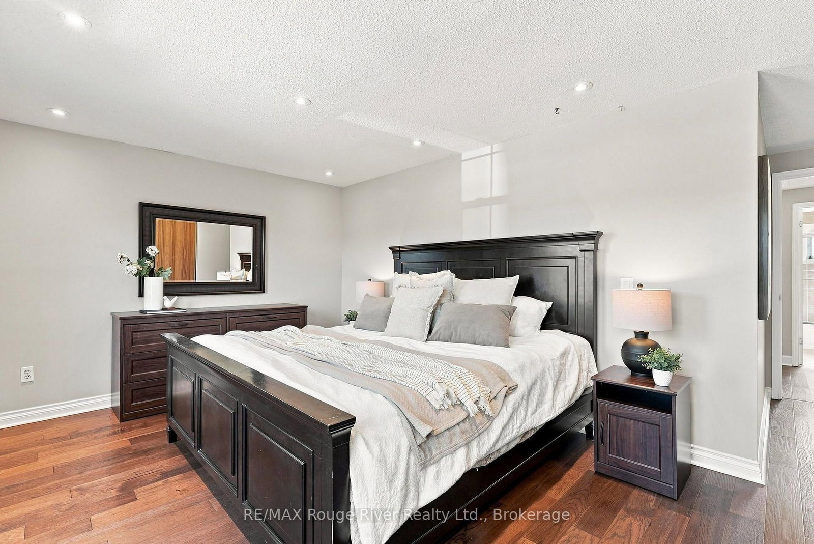 117 Pine Hills Road • Whitby, ON photo 19