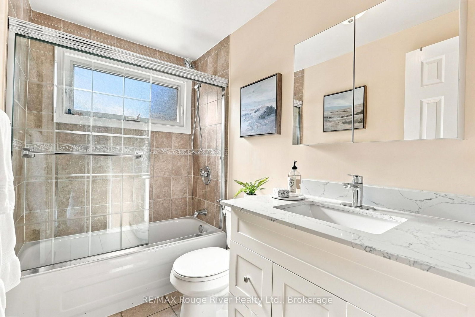 117 Pine Hills Road • Whitby, ON photo 26