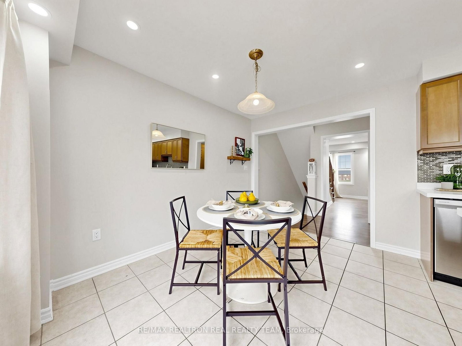 2708 Burkholder Drive • Pickering, ON photo 15