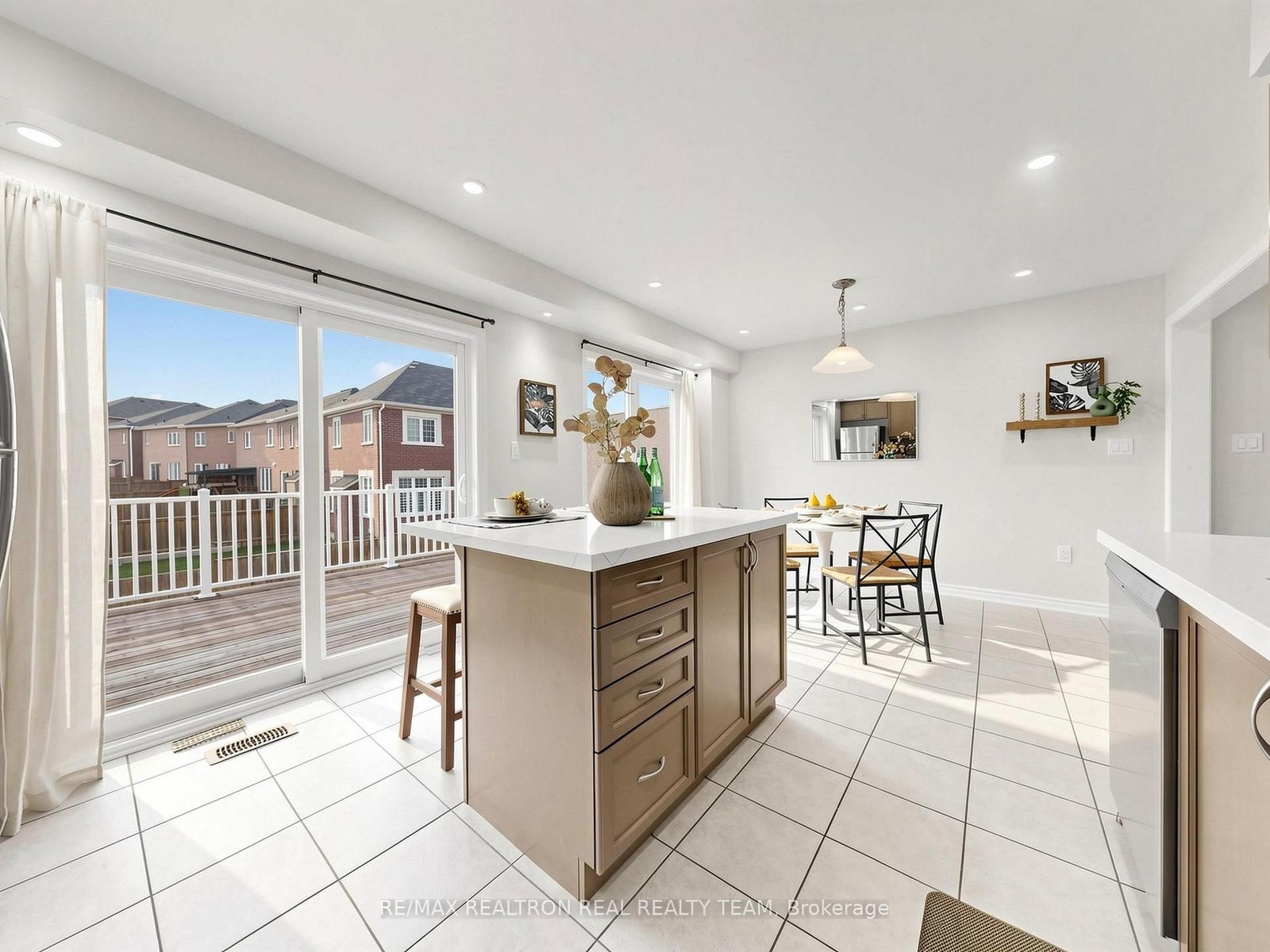 2708 Burkholder Drive • Pickering, ON photo 19