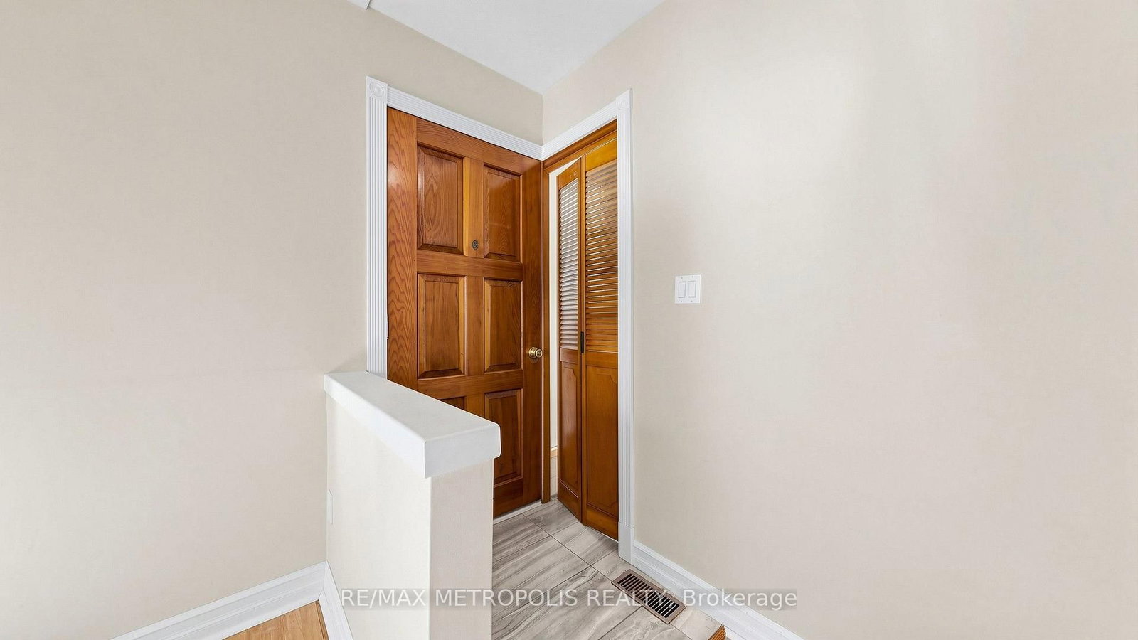 139 Pandora Circle • Toronto, ON photo 10